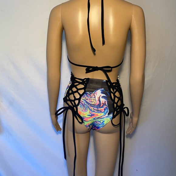 - UV black light reactive top and shorts - Picture 6 of 10